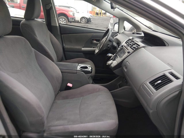 Продажа на аукционе авто 2013 Toyota Prius V Two, vin: JTDZN3EU3D3220095, номер лота: 46243901