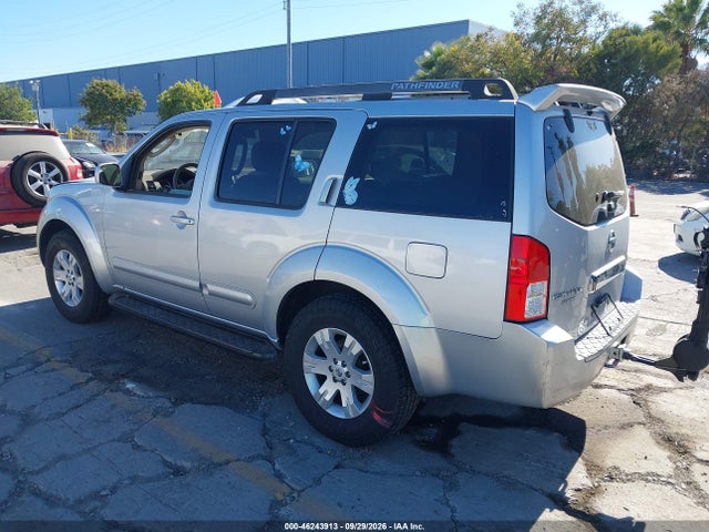 46243913 :رقم المزاد ، 5N1AR18U66C682313 vin ، 2006 Nissan Pathfinder Le مزاد بيع