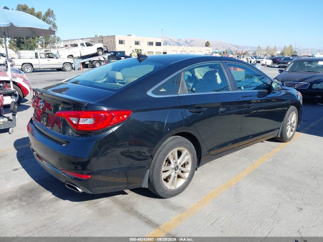 Hyundai SONATA SE 2016 5NPE24AFXGH283353 Image 4