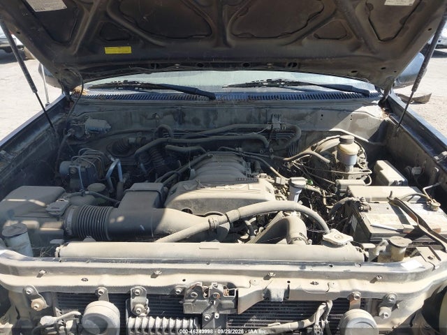 2004 Toyota Sequoia Limited V8 მანქანა იყიდება აუქციონზე, vin: 5TDZT38A14S236981, აუქციონის ნომერი: 46243998