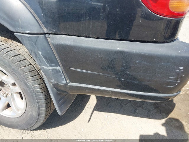 2004 Toyota Sequoia Limited V8 მანქანა იყიდება აუქციონზე, vin: 5TDZT38A14S236981, აუქციონის ნომერი: 46243998