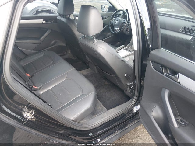 46244054 :رقم المزاد ، 1VWBP7A30CC109287 vin ، 2012 Volkswagen Passat 2.5l Se مزاد بيع