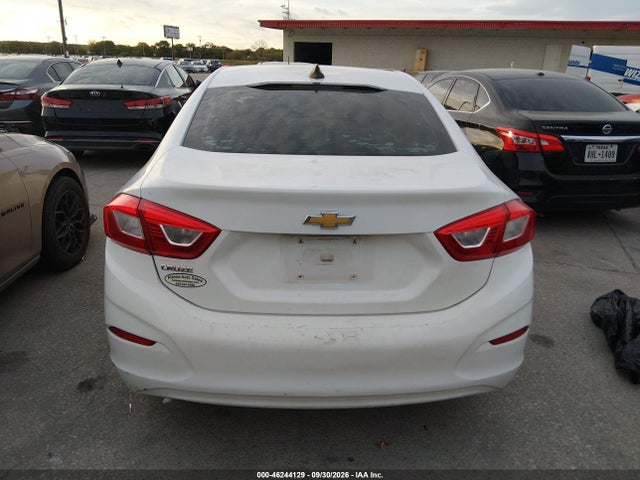 1G1BC5SM2H7251305 Chevrolet Cruze Ls Auto