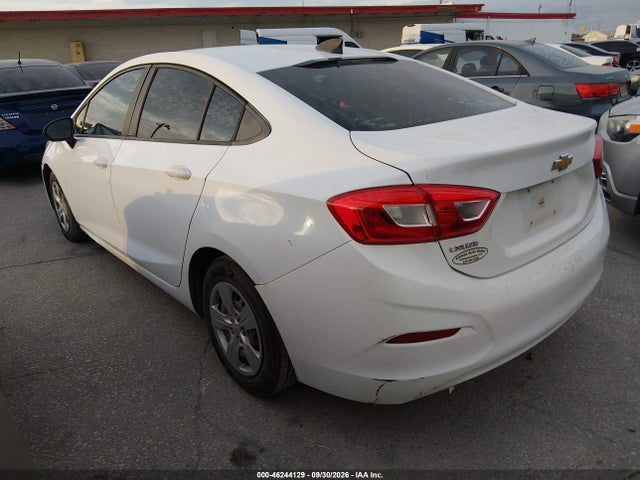 1G1BC5SM2H7251305 Chevrolet Cruze Ls Auto