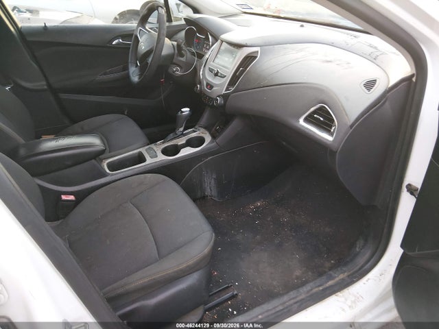 1G1BC5SM2H7251305 Chevrolet Cruze Ls Auto