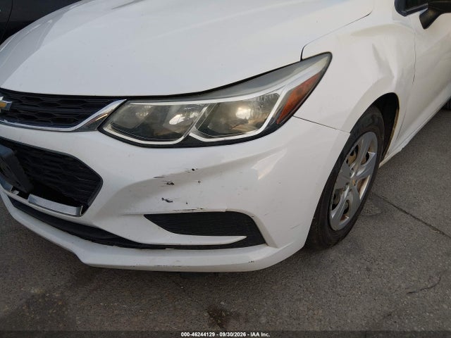1G1BC5SM2H7251305 Chevrolet Cruze Ls Auto