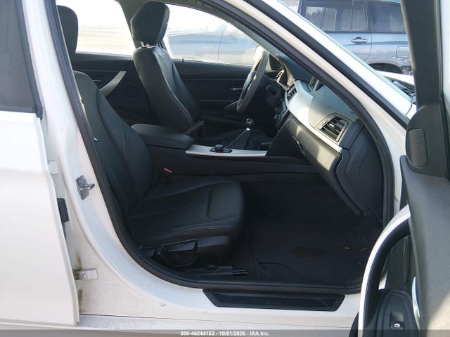 46244153 :رقم المزاد ، WBA3B1C58DF078398 vin ، 2013 Bmw 320i مزاد بيع