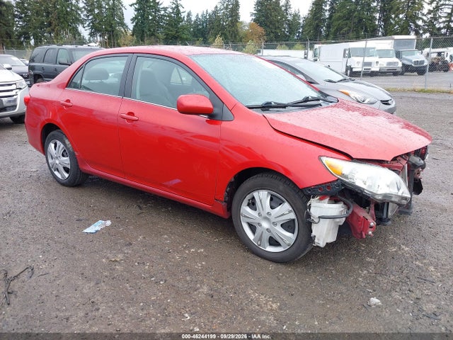 46244199 :رقم المزاد ، 2T1BU4EE8DC990710 vin ، 2013 Toyota Corolla Le مزاد بيع