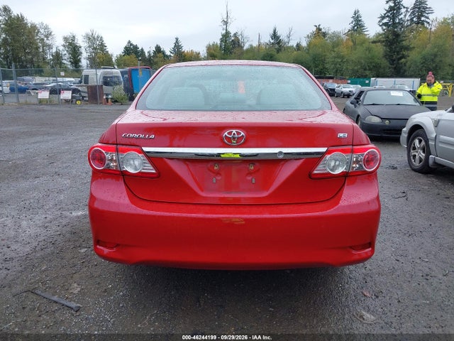 46244199 :رقم المزاد ، 2T1BU4EE8DC990710 vin ، 2013 Toyota Corolla Le مزاد بيع