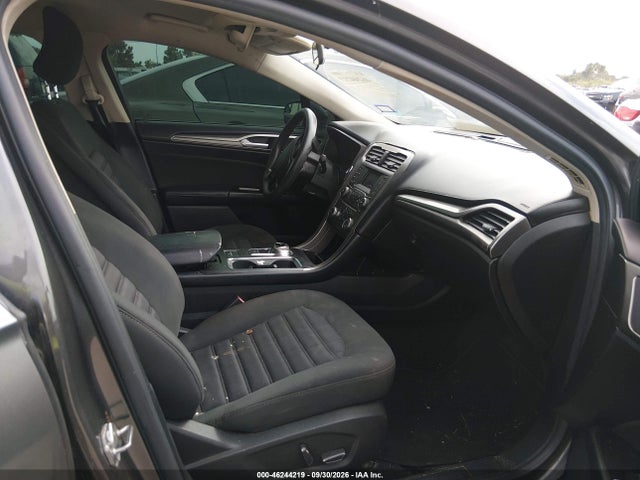 46244219 :رقم المزاد ، 3FA6P0H70HR114105 vin ، 2017 Ford Fusion Se مزاد بيع
