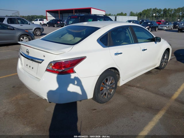 Продаж на аукціоні авто 2015 Nissan Altima 2.5 S, vin: 1N4AL3AP8FC415928, номер лоту: 46244223