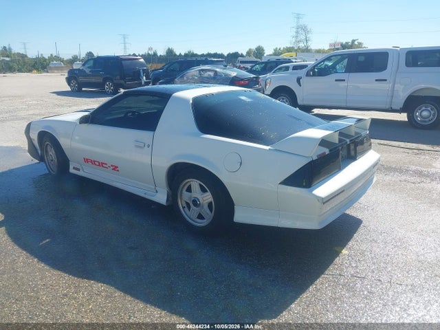 Продажа на аукционе авто 1992 Chevrolet Camaro Z28, vin: 1G1FP23F0NL114614, номер лота: 46244234