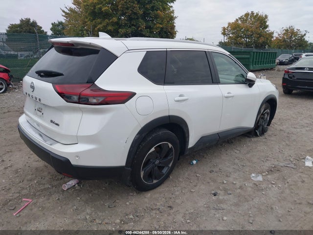 JN8BT3BB1RW426164 Nissan Rogue Sv Intelligent Awd