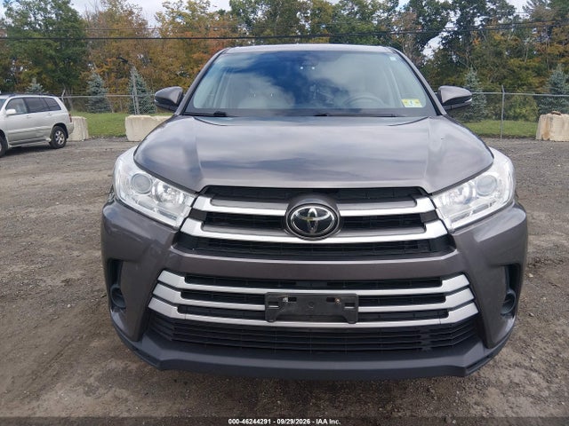 46244291 :رقم المزاد ، 5TDBZRFH8KS968718 vin ، 2019 Toyota Highlander Le مزاد بيع