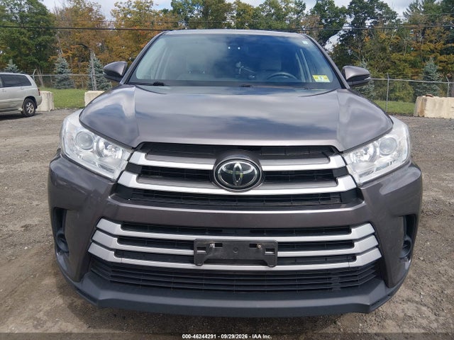 46244291 :رقم المزاد ، 5TDBZRFH8KS968718 vin ، 2019 Toyota Highlander Le مزاد بيع