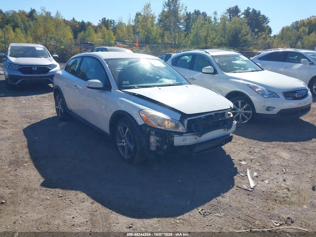 46244304 :رقم المزاد ، YV1672MK7D2309126 vin ، 2013 Volvo C30 T5/t5 Platinum/t5 Premier/t5 Premier Plus/t5 R-design/t5 R-design Platinum/t5 R-design Premier مزاد بيع