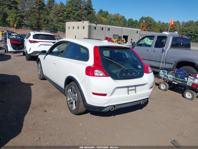 Продажа на аукционе авто 2013 Volvo C30 T5/t5 Platinum/t5 Premier/t5 Premier Plus/t5 R-design/t5 R-design Platinum/t5 R-design Premier, vin: YV1672MK7D2309126, номер лота: 46244304