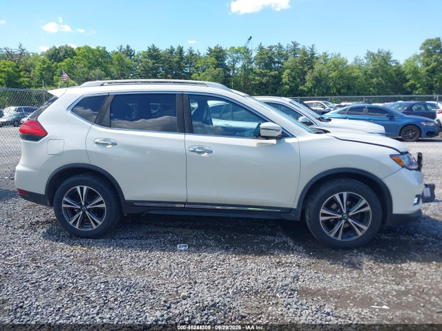 Продаж на аукціоні авто 2017 Nissan Rogue Sl, vin: JN8AT2MV1HW272275, номер лоту: 46244305