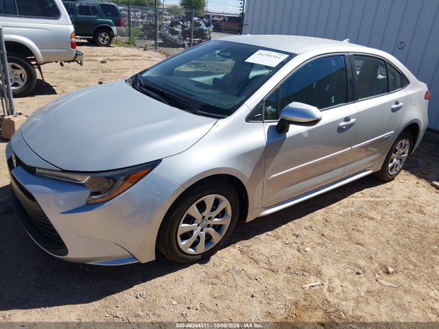 Toyota COROLLA LE 2026 5YFB4MDE6TP492764 Image 2