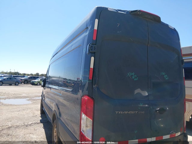2019 Ford Transit-250 მანქანა იყიდება აუქციონზე, vin: 1FTYR3XM3KKA97897, აუქციონის ნომერი: 46244329