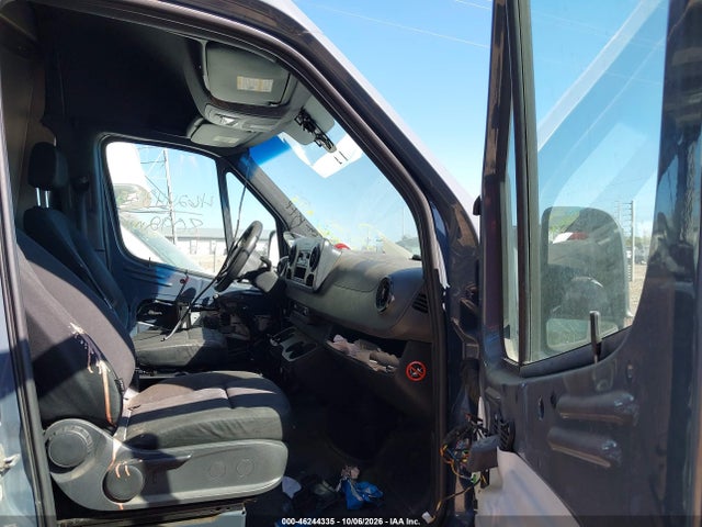 Продажа на аукционе авто 2019 Mercedes-benz Sprinter 2500 High Roof V6, vin: WD4PF1CD8KP141688, номер лота: 46244335