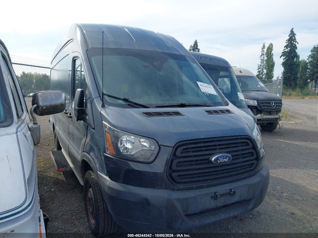 Ford Transit-250 2019 1FTYR3XM7KKB74061 zdjęcie główne