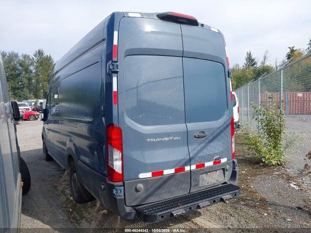 Ford Transit-250 2019 1FTYR3XM7KKB74061 Image 3
