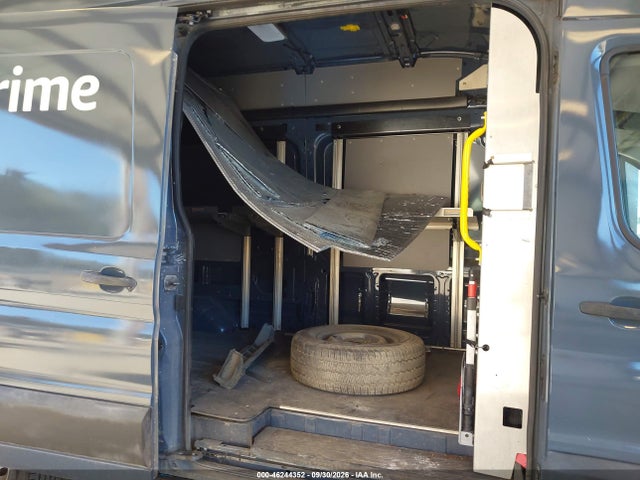 46244352 :رقم المزاد ، 1FTBR3X87LKA28267 vin ، 2020 Ford Transit-250 Cargo Van مزاد بيع
