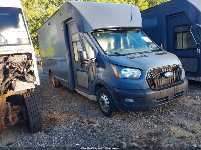 46244359 :رقم المزاد ، 1FDDF6P85NKA46140 vin ، 2022 Ford Transit-350 Cutaway مزاد بيع