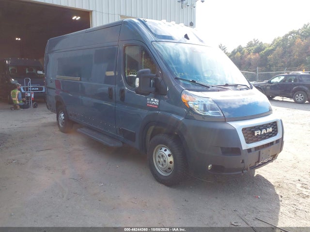 46244360 :رقم المزاد ، 3C6MRVJG6NE112095 vin ، 2022 Ram Promaster 3500 Cargo Van High Roof 159 Wb Ext مزاد بيع