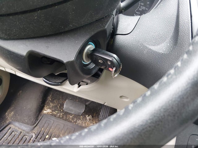 46244391 :رقم المزاد ، 1FADP3F27HL251024 vin ، 2017 Ford Focus Se مزاد بيع