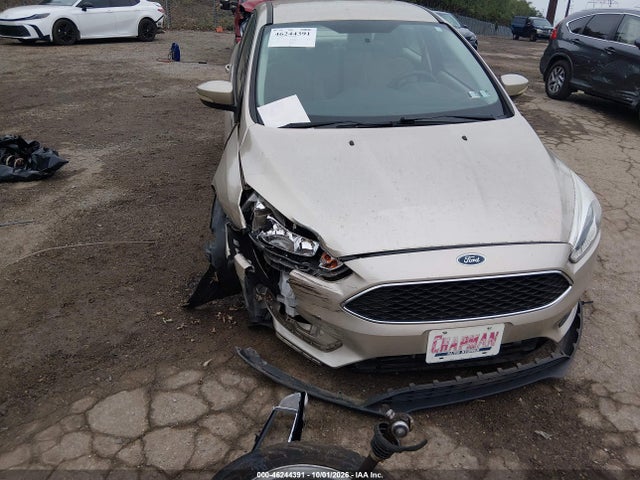 46244391 :رقم المزاد ، 1FADP3F27HL251024 vin ، 2017 Ford Focus Se مزاد بيع