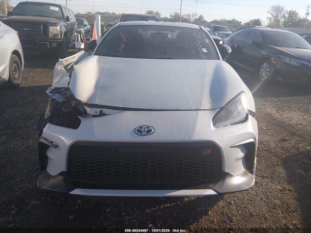2026 Toyota Gr86 Premium მანქანა იყიდება აუქციონზე, vin: JF1ZNBE19T8077774, აუქციონის ნომერი: 46244497