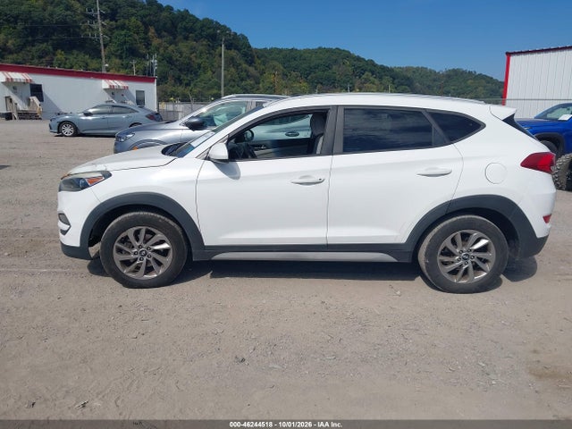 46244518 :رقم المزاد ، KM8J3CA44HU553541 vin ، 2017 Hyundai Tucson Se مزاد بيع
