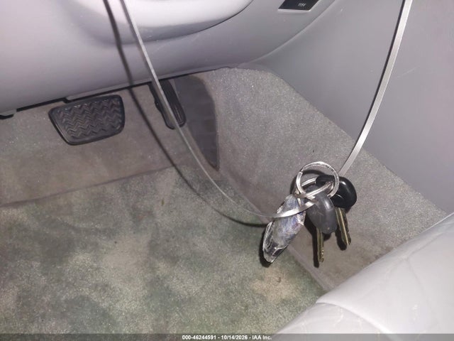 46244591 :رقم المزاد ، 4T1BF28B62U264033 vin ، 2002 Toyota Avalon Xls مزاد بيع