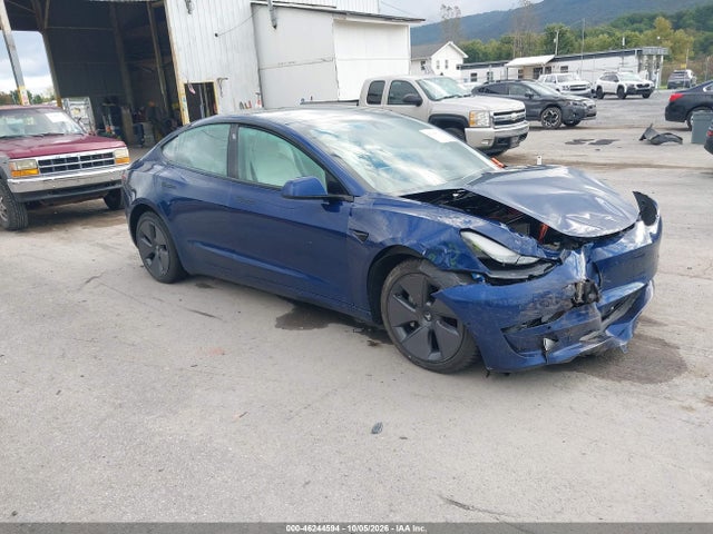 46244594 :رقم المزاد ، 5YJ3E1EB2NF102097 vin ، 2022 Tesla Model 3 Long Range Dual Motor All-wheel Drive مزاد بيع