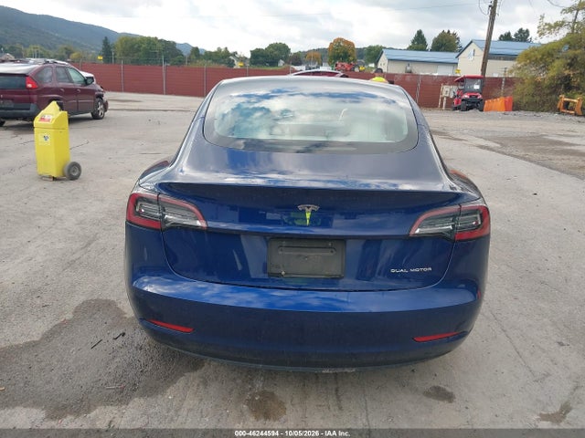 46244594 :رقم المزاد ، 5YJ3E1EB2NF102097 vin ، 2022 Tesla Model 3 Long Range Dual Motor All-wheel Drive مزاد بيع