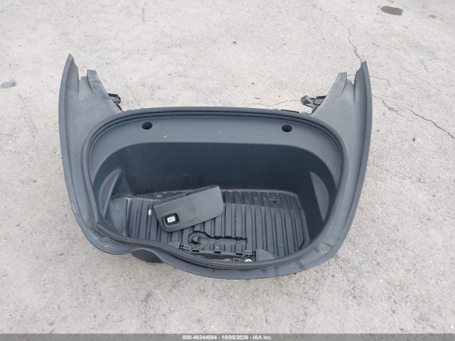 46244594 :رقم المزاد ، 5YJ3E1EB2NF102097 vin ، 2022 Tesla Model 3 Long Range Dual Motor All-wheel Drive مزاد بيع