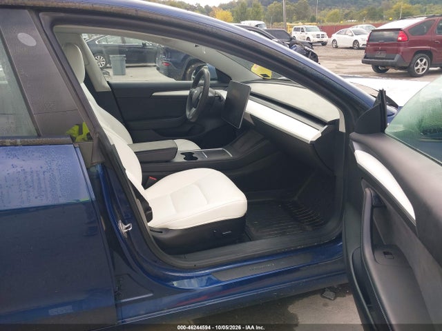 46244594 :رقم المزاد ، 5YJ3E1EB2NF102097 vin ، 2022 Tesla Model 3 Long Range Dual Motor All-wheel Drive مزاد بيع