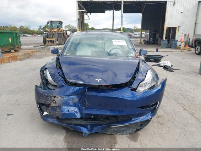 46244594 :رقم المزاد ، 5YJ3E1EB2NF102097 vin ، 2022 Tesla Model 3 Long Range Dual Motor All-wheel Drive مزاد بيع