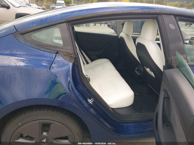 46244594 :رقم المزاد ، 5YJ3E1EB2NF102097 vin ، 2022 Tesla Model 3 Long Range Dual Motor All-wheel Drive مزاد بيع