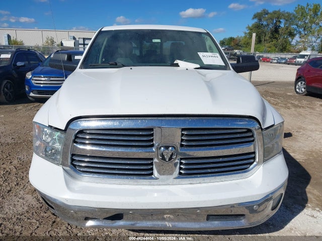 46244604 :رقم المزاد ، 1C6RR7LTXJS206631 vin ، 2018 Ram 1500 Big Horn  4x4 5'7 Box مزاد بيع
