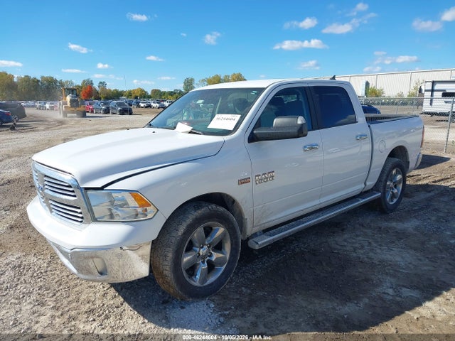 46244604 :رقم المزاد ، 1C6RR7LTXJS206631 vin ، 2018 Ram 1500 Big Horn  4x4 5'7 Box مزاد بيع