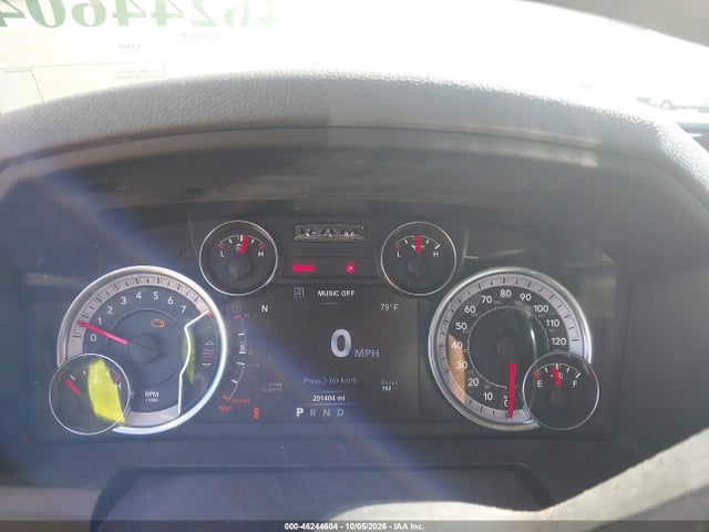 46244604 :رقم المزاد ، 1C6RR7LTXJS206631 vin ، 2018 Ram 1500 Big Horn  4x4 5'7 Box مزاد بيع