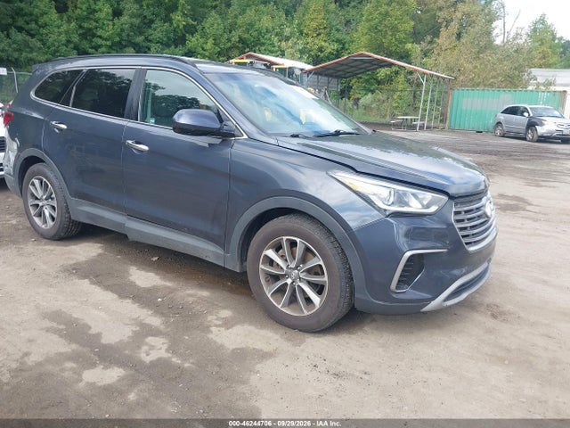 46244706 :رقم المزاد ، KM8SMDHF4HU175798 vin ، 2017 Hyundai Santa Fe Se مزاد بيع