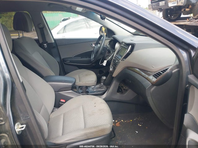 46244706 :رقم المزاد ، KM8SMDHF4HU175798 vin ، 2017 Hyundai Santa Fe Se مزاد بيع