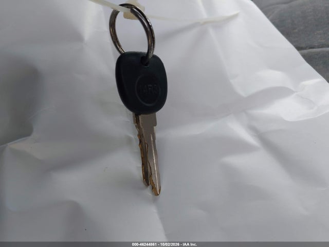 46244861 :رقم المزاد ، 2G4WS52J9Y1277572 vin ، 2000 Buick Century Custom مزاد بيع