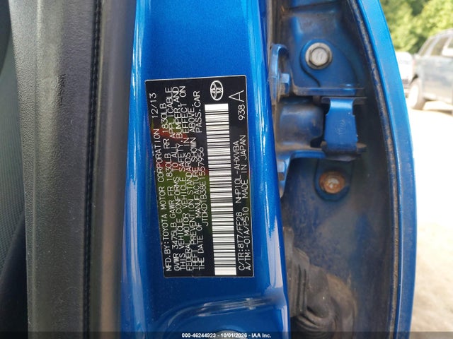 46244923 :رقم المزاد ، JTDKDTB38E1557956 vin ، 2014 Toyota Prius C Two مزاد بيع