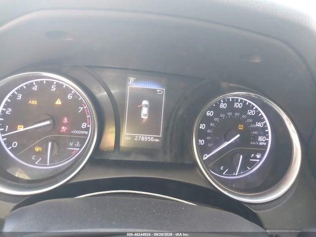 46244924 :رقم المزاد ، 4T1B11HK7JU672046 vin ، 2018 Toyota Camry Se مزاد بيع