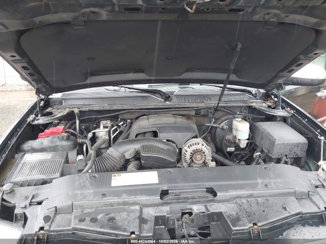 Auction sale of the 2012 Chevrolet Suburban 1500 Ltz, vin: 1GNSKKE70CR184416, lot number: 46244964